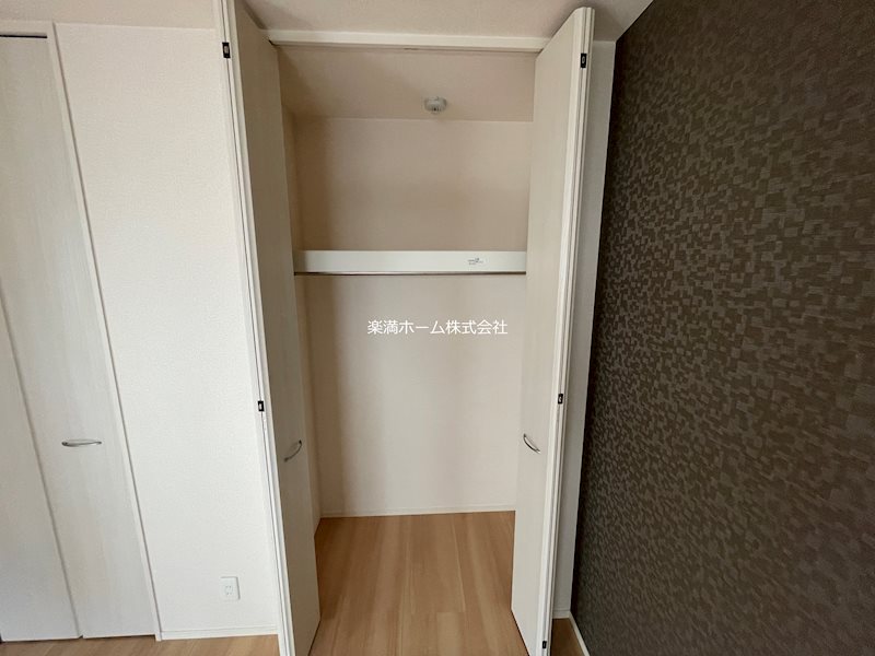 サンシャインガーデン嵯峨嵐山B棟 収納