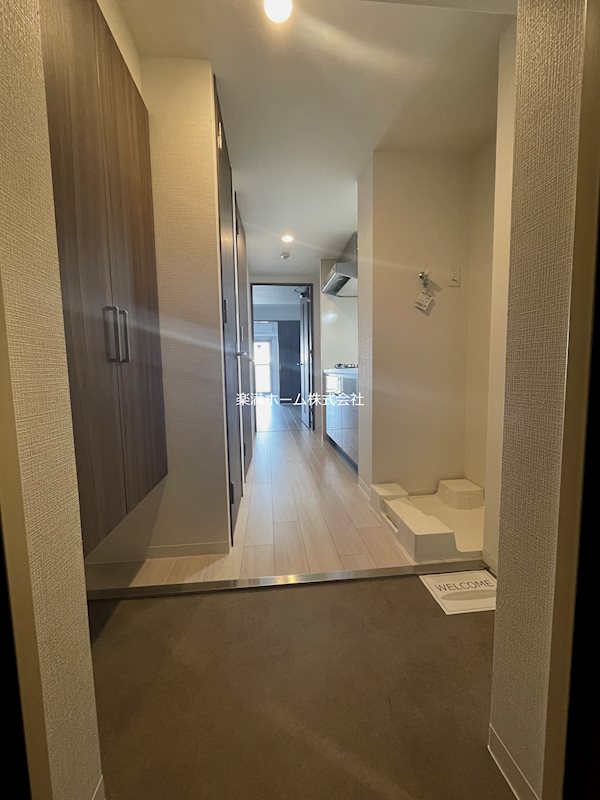ファーストフィオーレ京都西京極 玄関