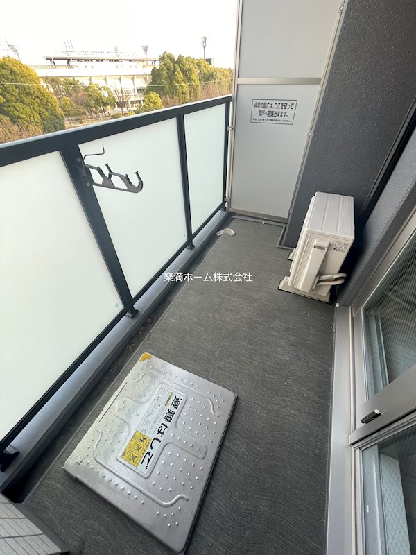 ファーストフィオーレ京都西京極 ベランダ