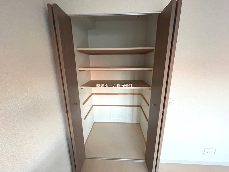 ベリエ茶五 収納
