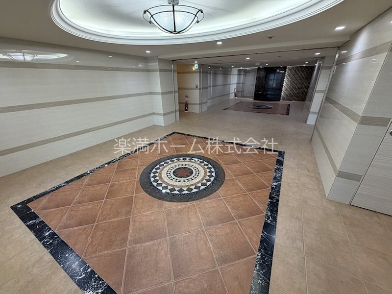 Luxe京都西大路 エントランス