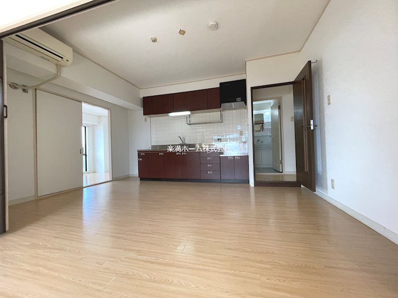 フェニックス堀川 リビング