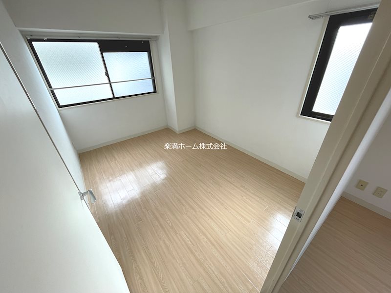 フェニックス堀川 ベッドルーム