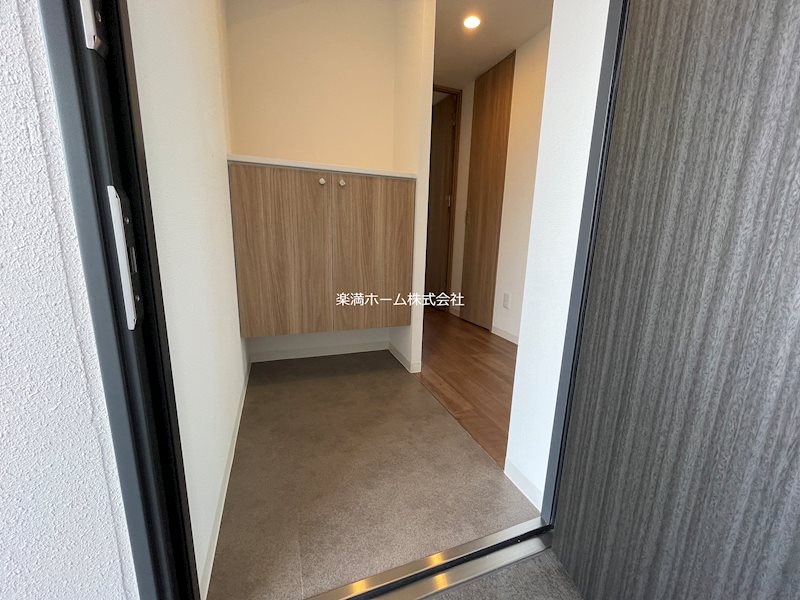 ブランシエスタ山科大塚 玄関