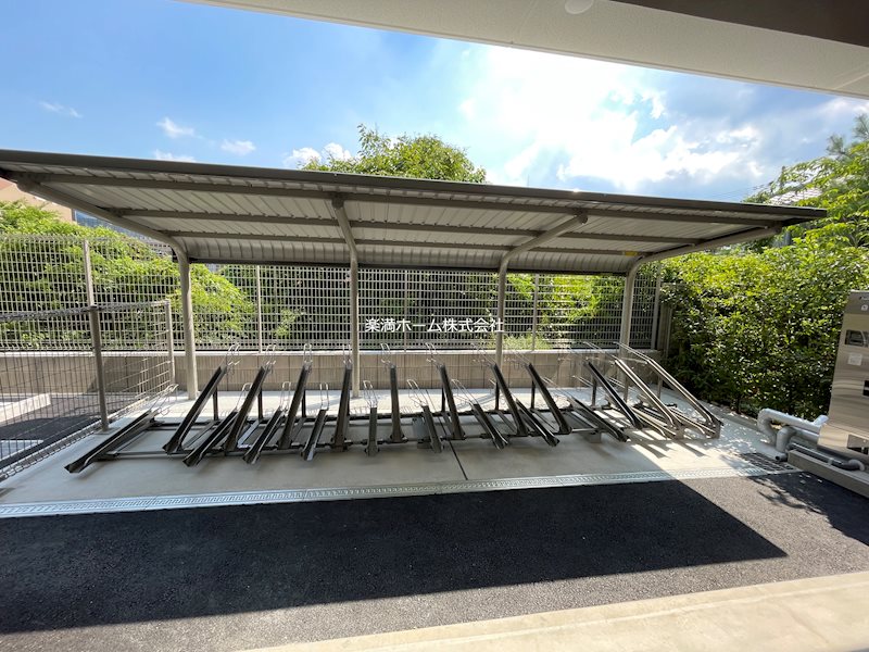 ブランシエスタ山科大塚 駐車場