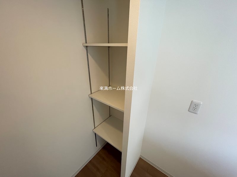 ブランシエスタ山科大塚 収納