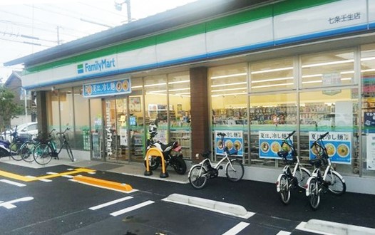 GARNET RESIDENCE 東寺 コンビニ