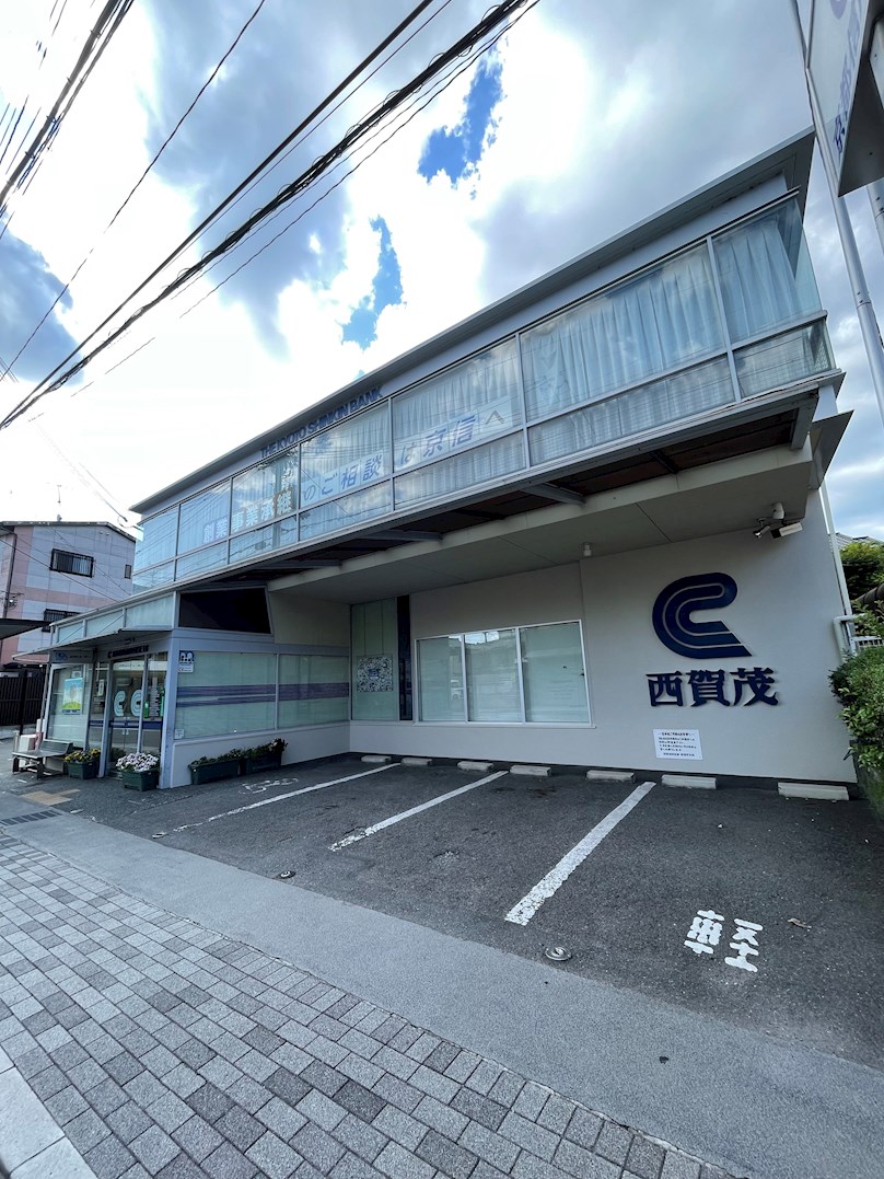 アビオン上賀茂 銀行