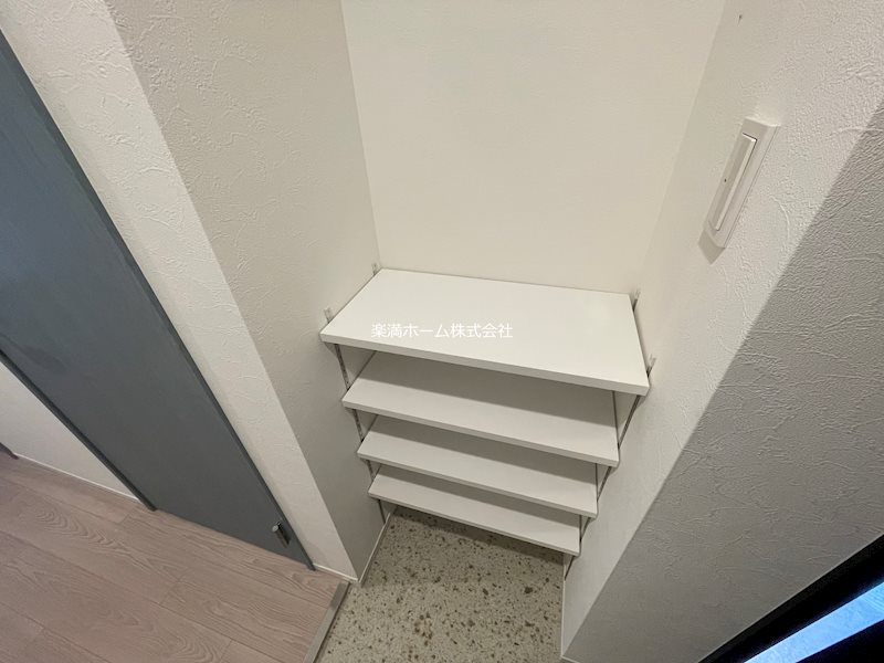 STANDZ金閣寺前 収納