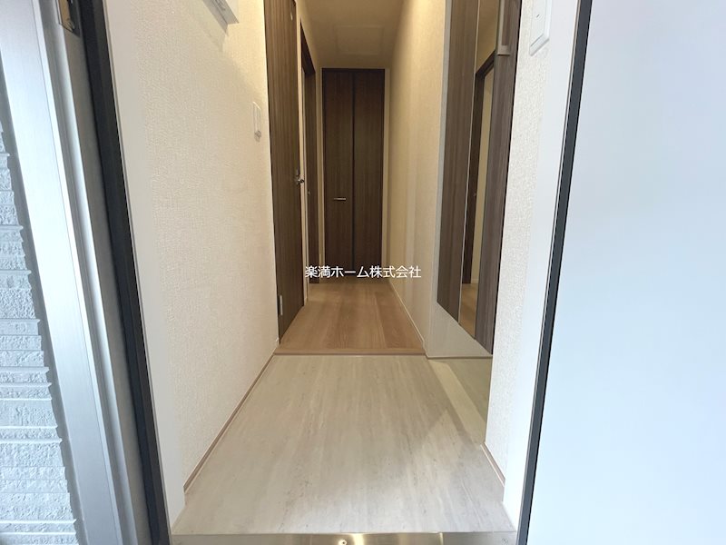 ディル西京極 玄関