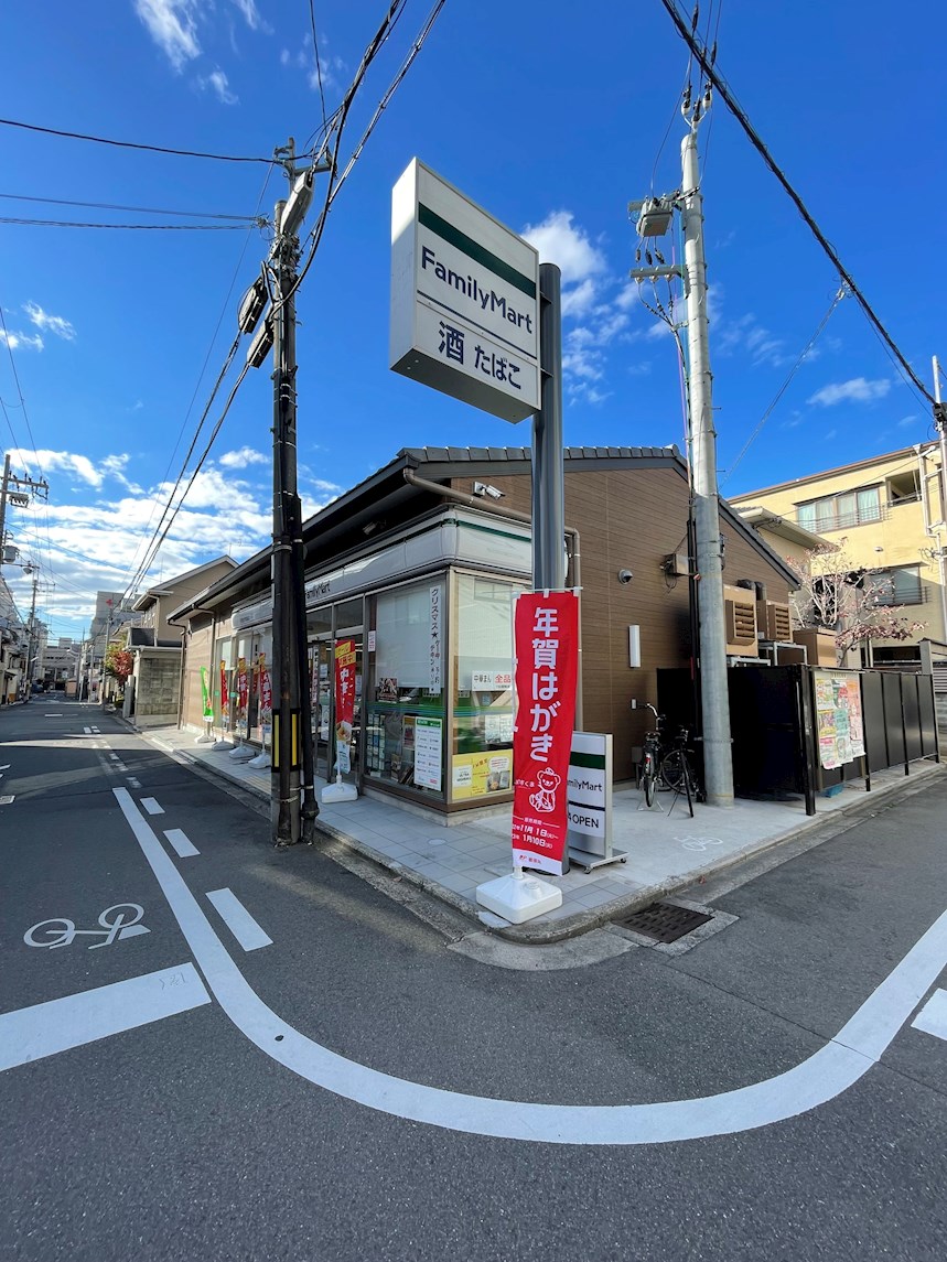 THE RESIDENCE 文化庁前 コンビニ
