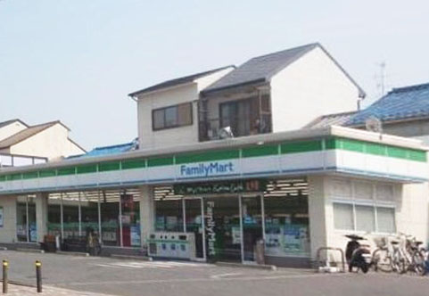GRAMM深草North コンビニ