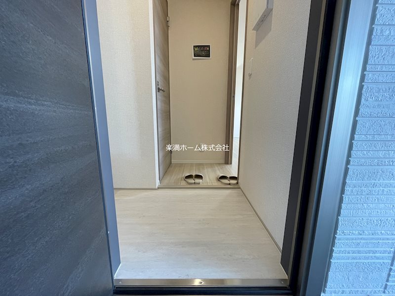 GRAMM深草North 玄関