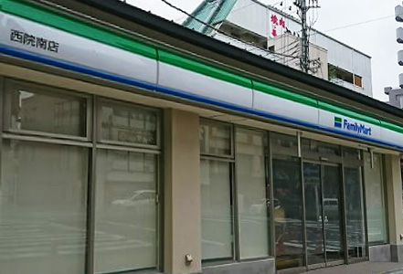 ルシェール西院 コンビニ