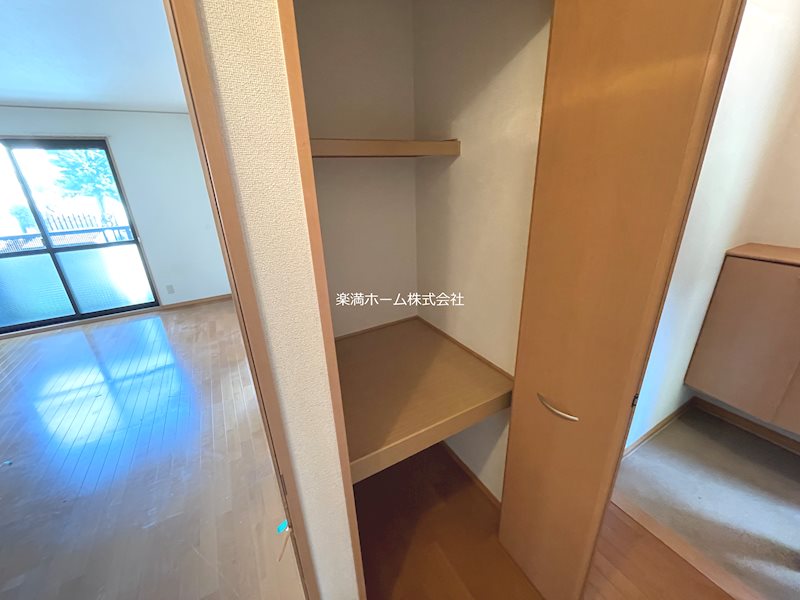 セジュール伊東 収納