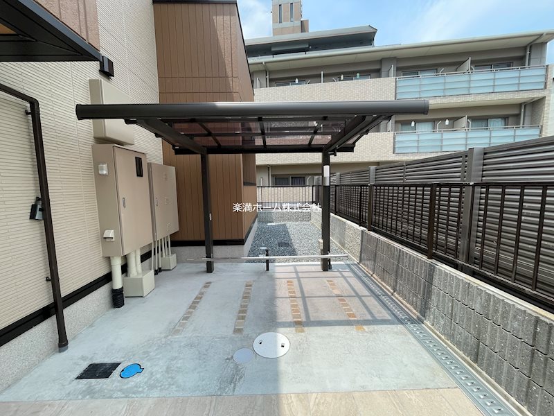 フォーレスト修学院Ⅱ 駐車場