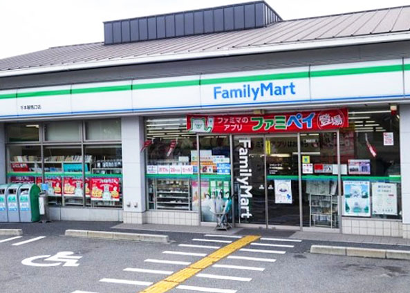 ユニーブル京都紫野 コンビニ
