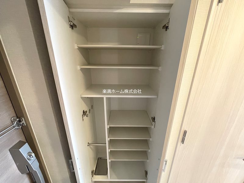 FCレジデンス今出川新町 収納