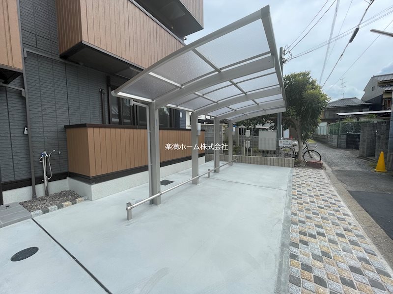 アイル京都八条 駐車場