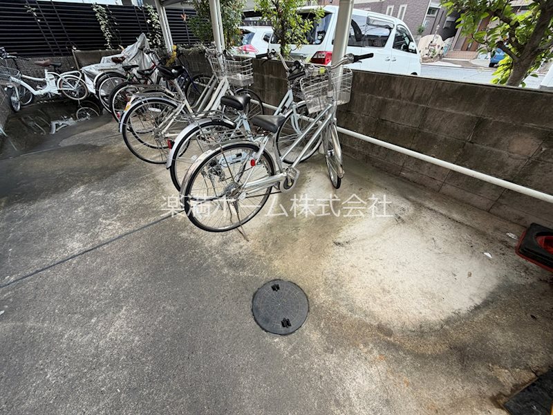 ＵＮＯ　ＨＯＵＳＥ 駐車場