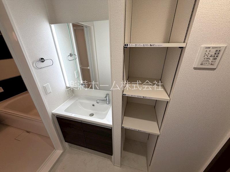 D-ROOM Sagarimatsu 洗面所