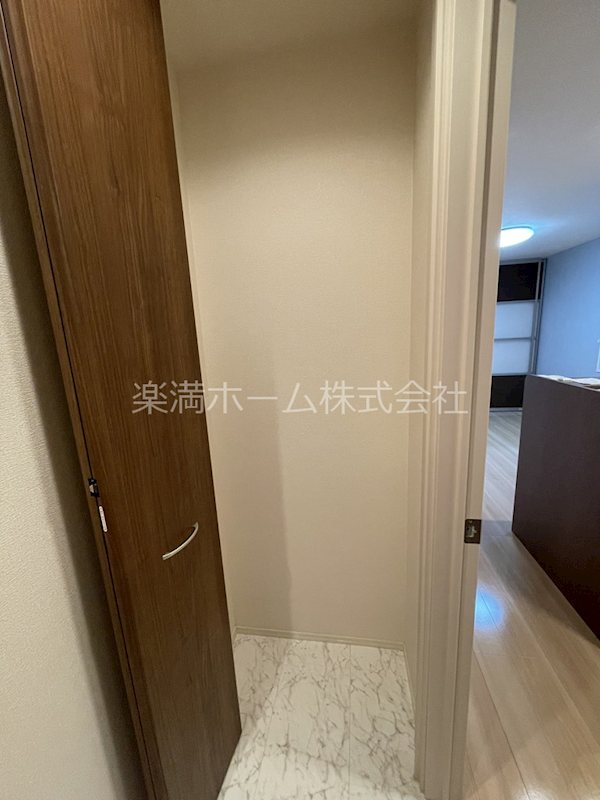 ラ・セゾン嵐山 収納