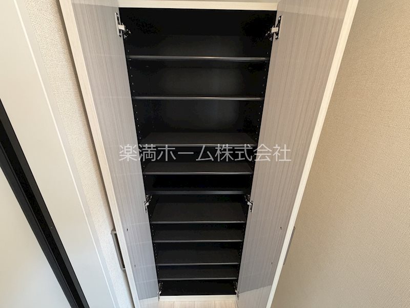 ハーモニーテラス花園寺ノ内町 収納