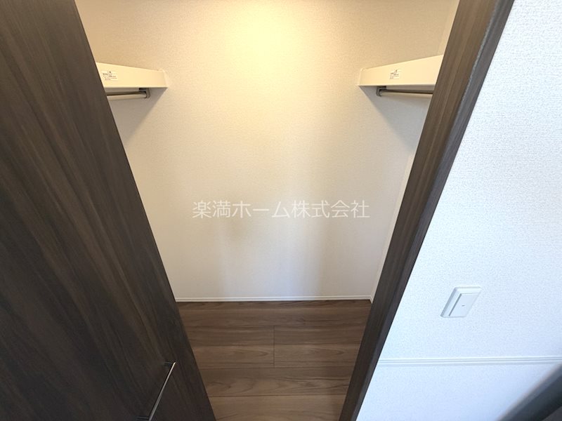 GRAMM東小野堀町EAST  収納