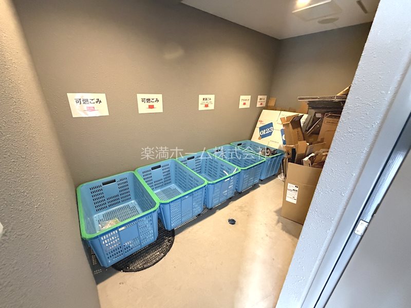 ソルテラスKYOTO西大路　瑠 駐車場