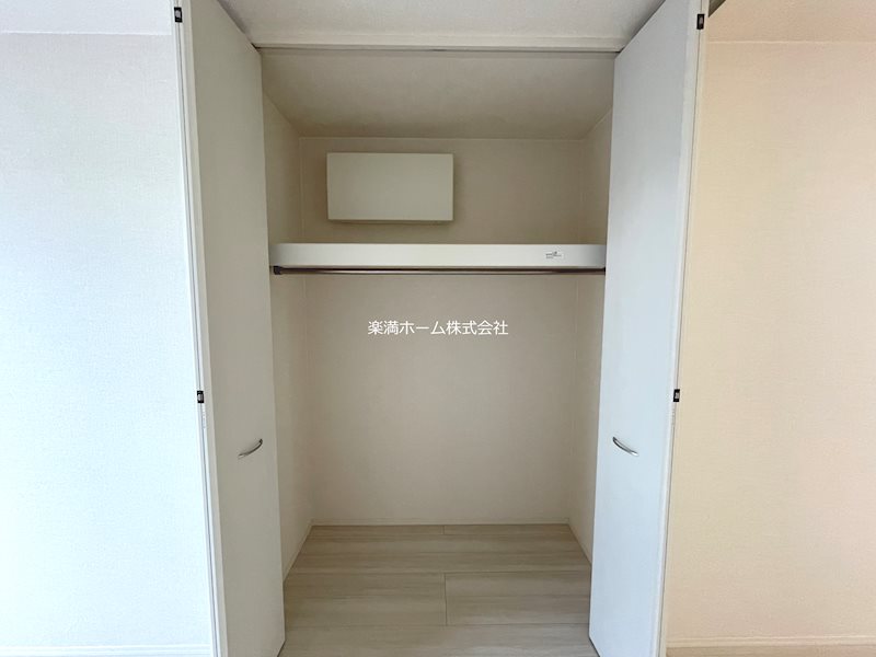 メゾンルノアール 収納