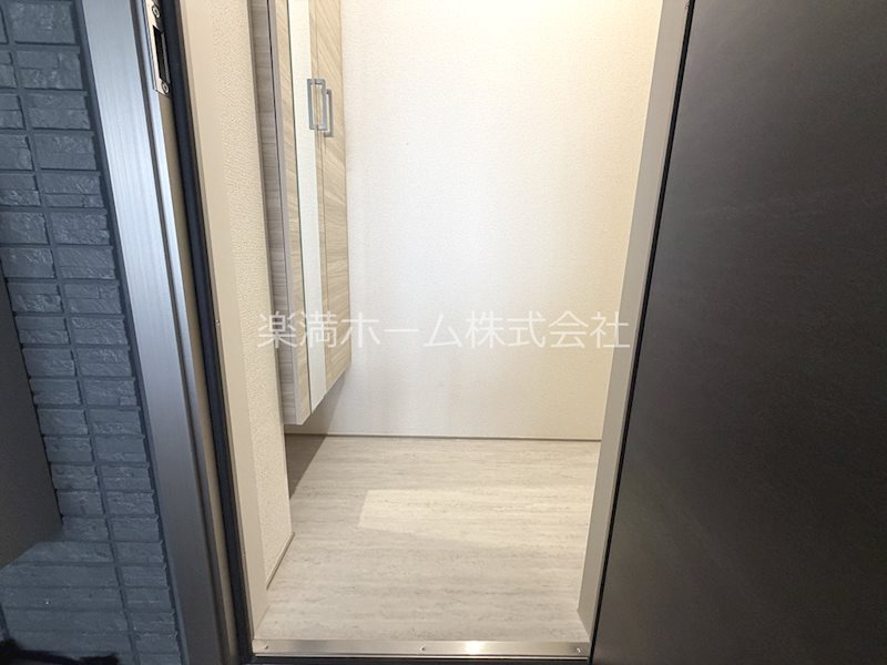 D-ROOM西院小米 玄関