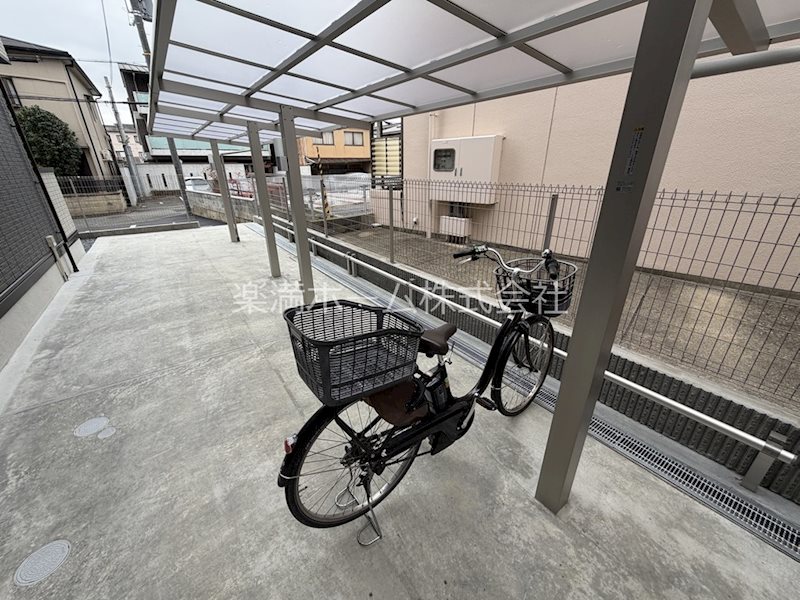 D-ROOM西院小米 駐車場