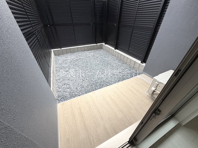 アドバンス京都烏丸町 ベランダ