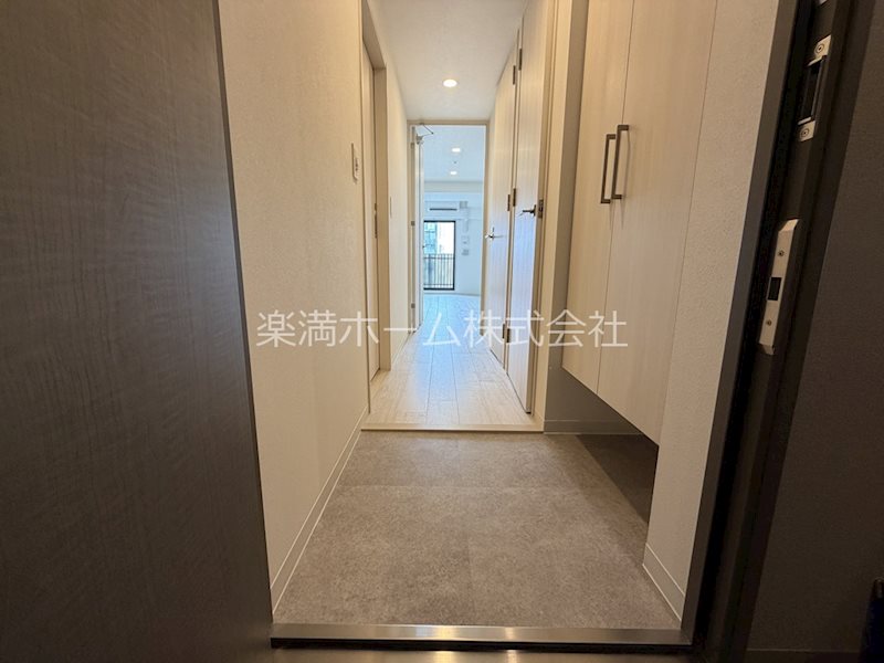 リシュドール梅小路 玄関