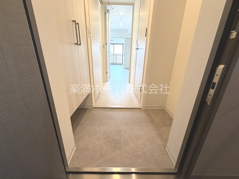 リシュドール梅小路 玄関