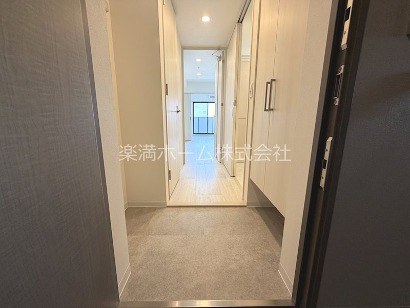 リシュドール梅小路 玄関