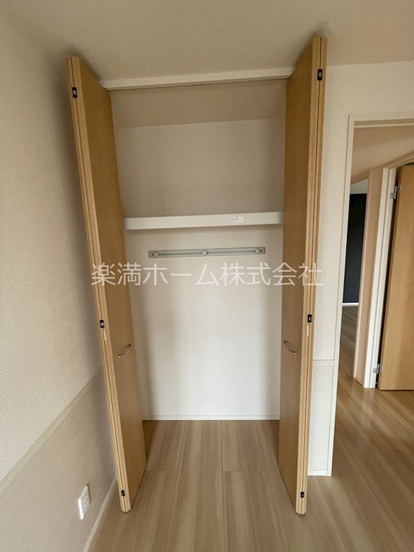 ドムール嵯峨A棟 収納