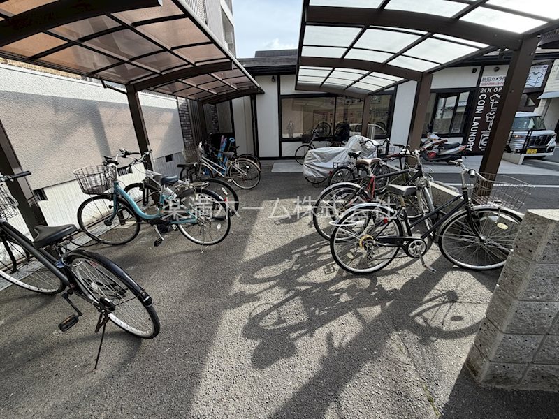 墨染コーポ 駐車場