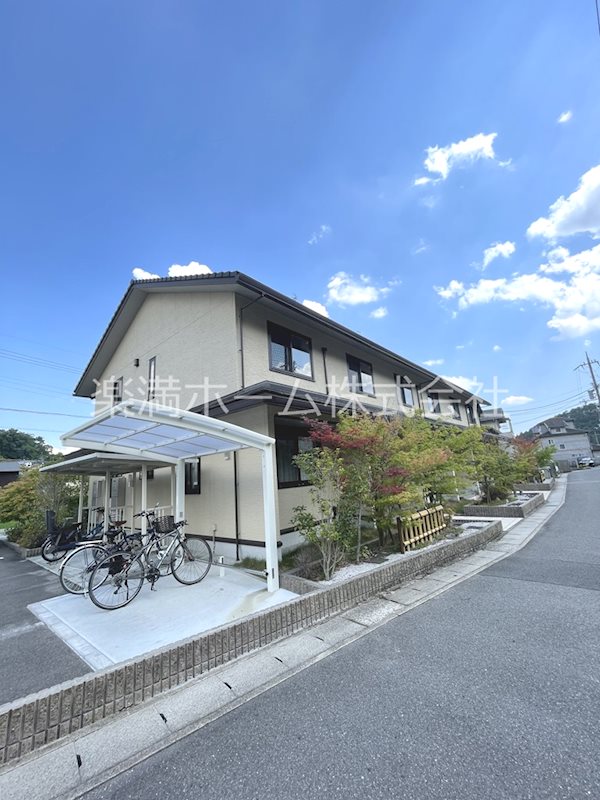 パークヒル岩倉 外観