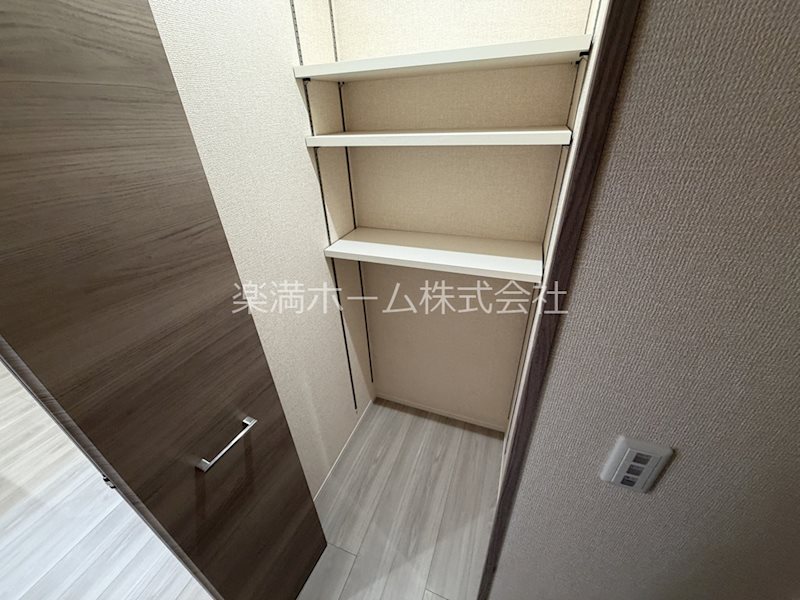 ハイダウェイ 両替町 収納