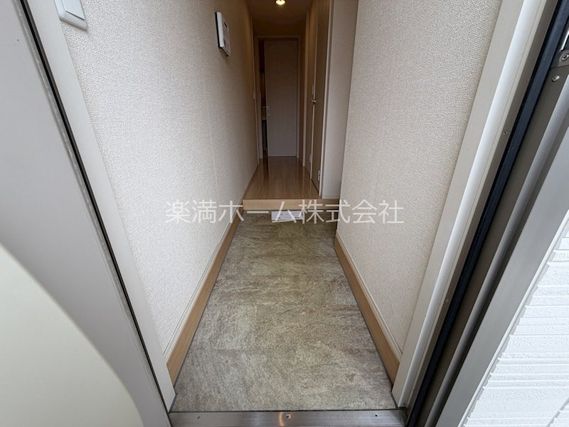 ウノ アルボル 玄関