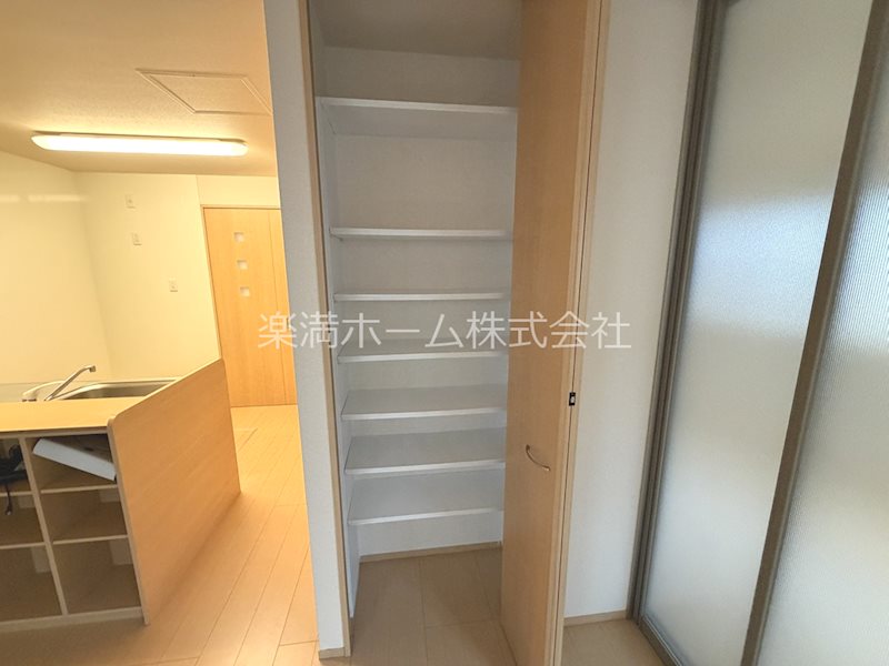 シャノワール 収納