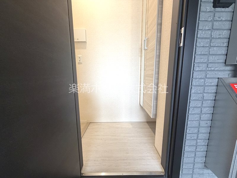 ハイダウェイ 両替町 玄関