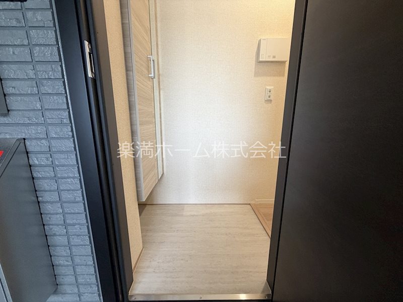 ハイダウェイ 両替町 玄関