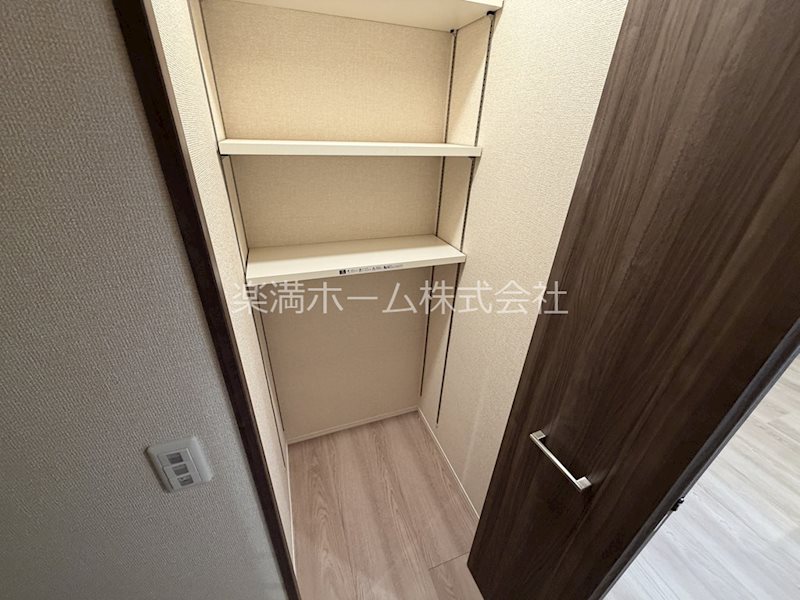 ハイダウェイ 両替町 収納