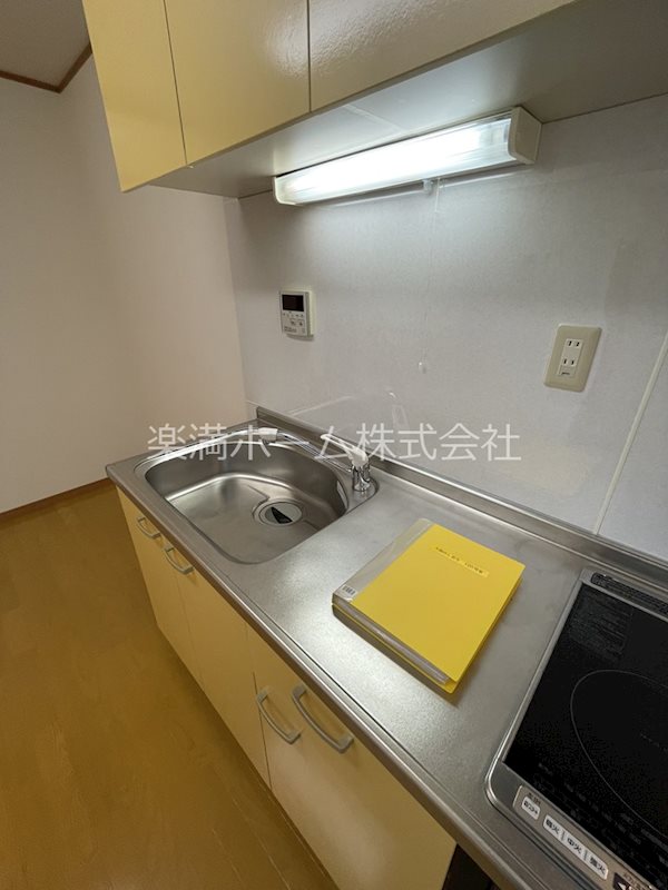 メゾネット嵯峨嵐山 キッチン