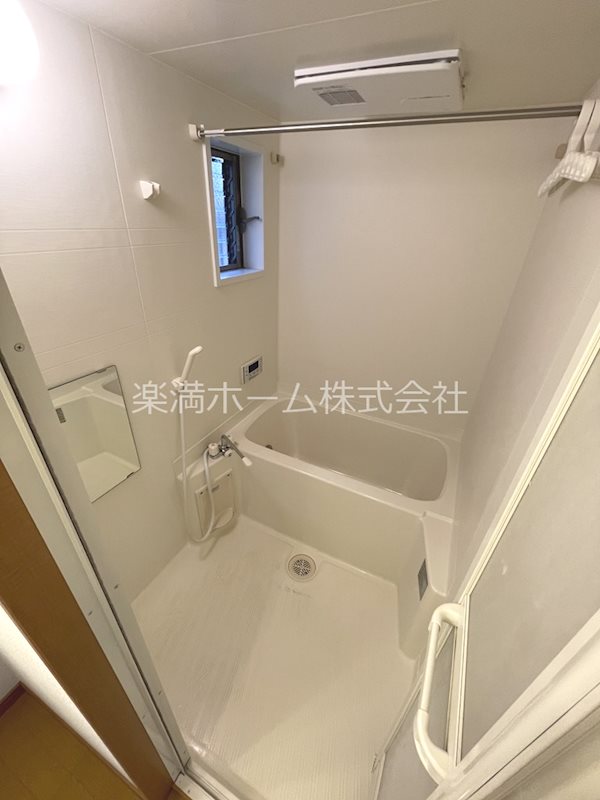 メゾネット嵯峨嵐山 風呂画像