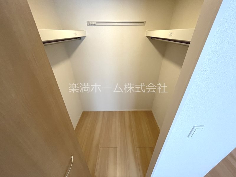 ライトハウス西野 収納