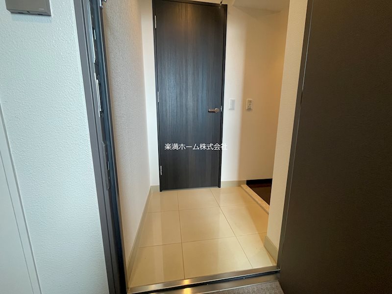 ジョイシティ二条城前 玄関
