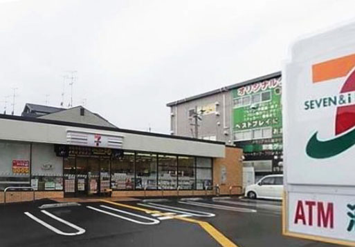 カーサ　ヨシ コンビニ